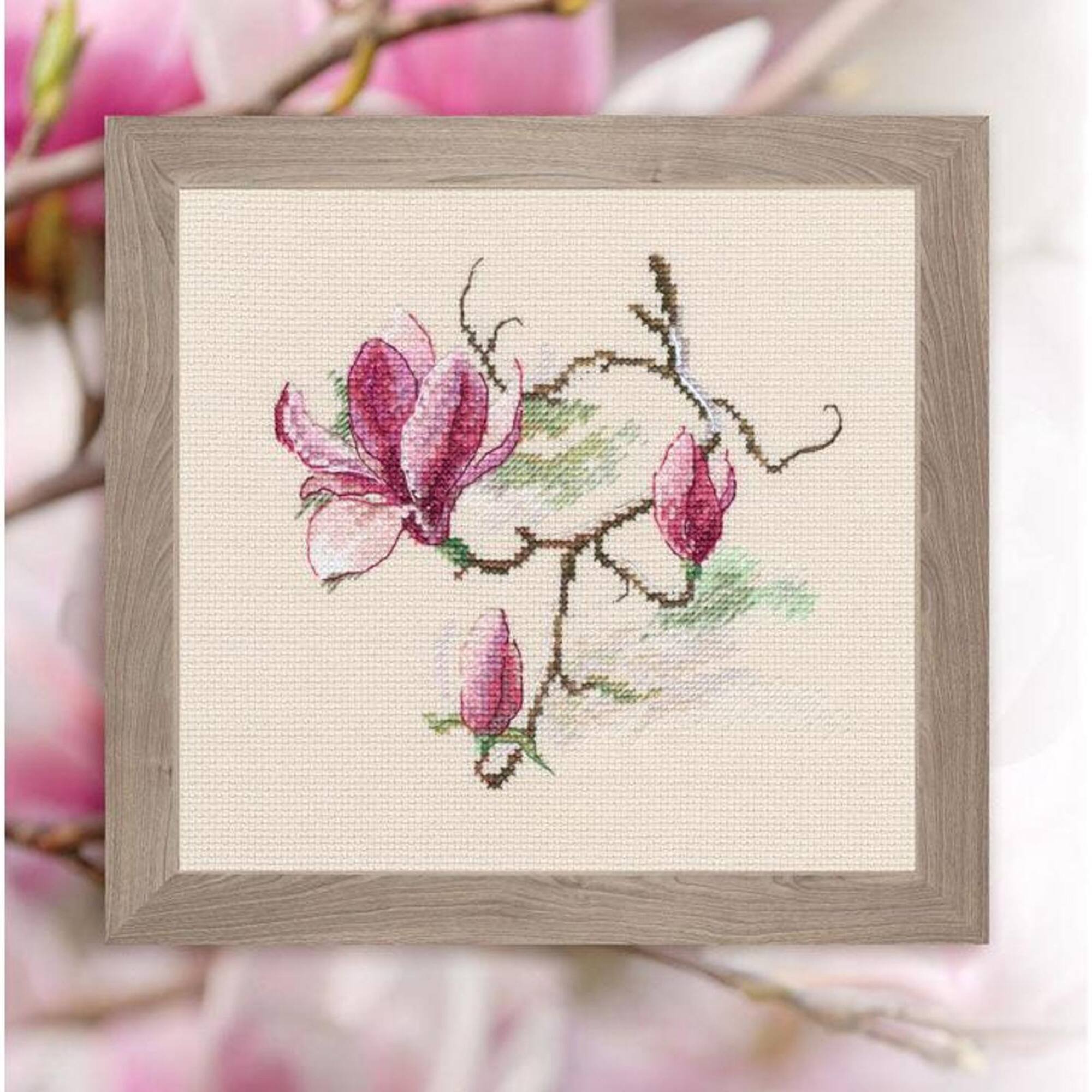 RTO Magnolia Flowers Cross Stitch Kit